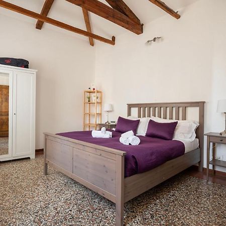 Ca' Giorgia Balcony House Apartment Venesia Bagian luar foto