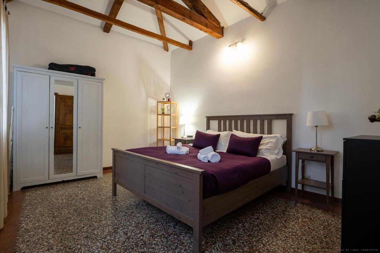 Ca' Giorgia Balcony House Apartment Venesia Bagian luar foto