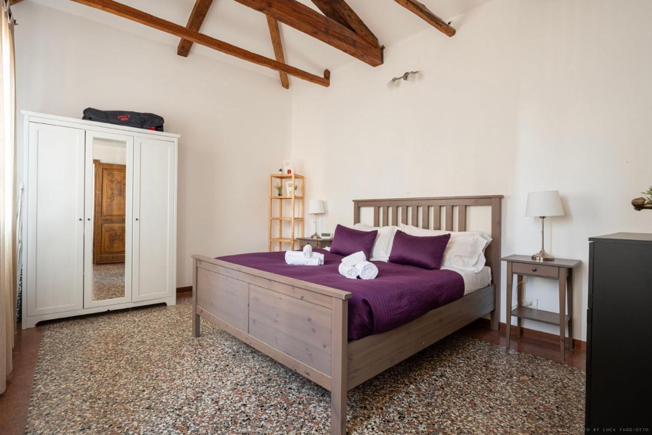 Ca' Giorgia Balcony House Apartment Venesia Bagian luar foto