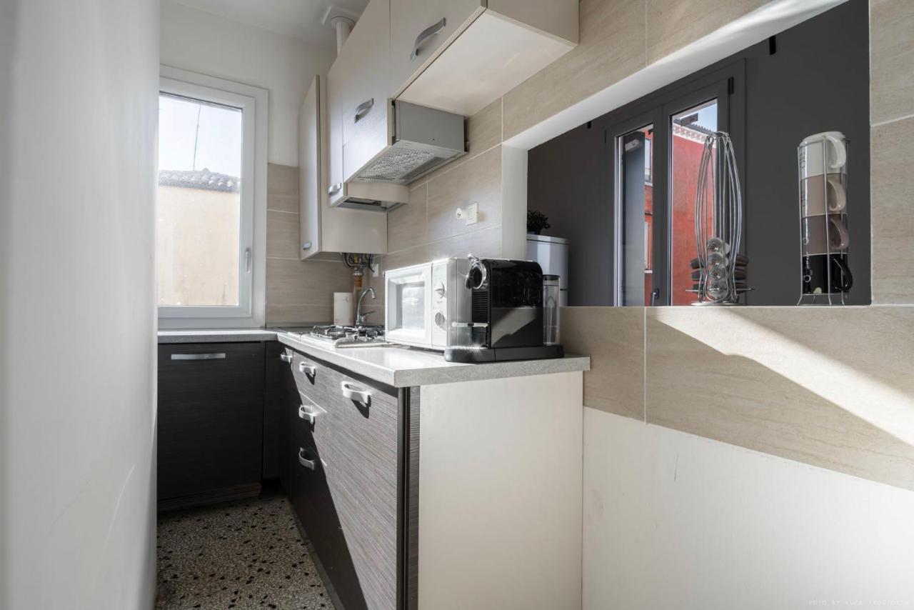 Ca' Giorgia Balcony House Apartment Venesia Bagian luar foto