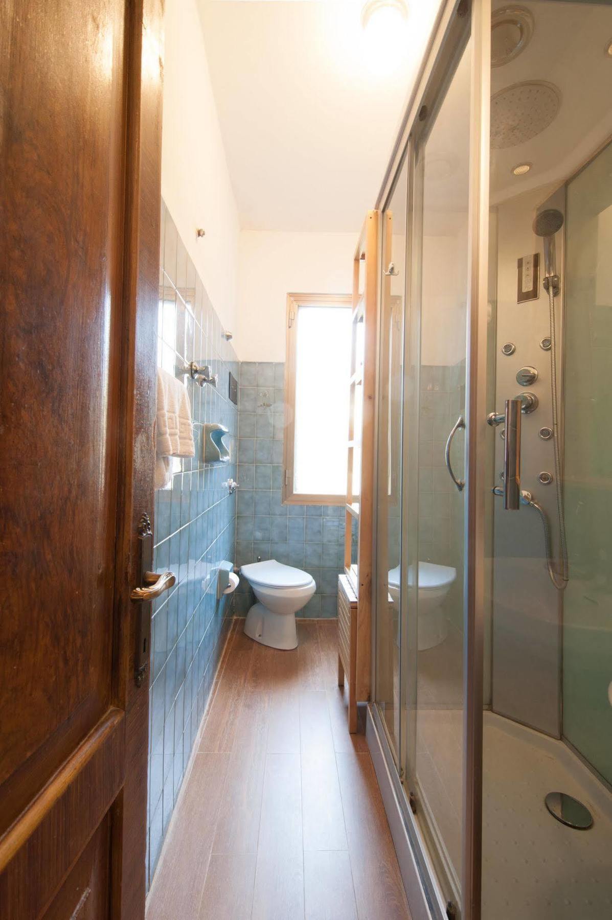Ca' Giorgia Balcony House Apartment Venesia Bagian luar foto